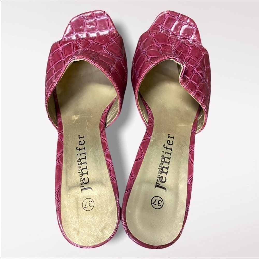 Jennifer & JENNIFER | Reptile Skin Style Square Toed Heels - Picture 6 of 10